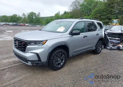 2024 Honda Pilot Trailsport from USA, damaged, VIN 5FNYG1H63RB039600